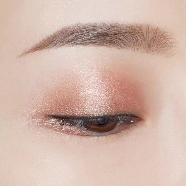 闲置了无数眼影盘之后，我觉得还是这几盘最日常！最好看
