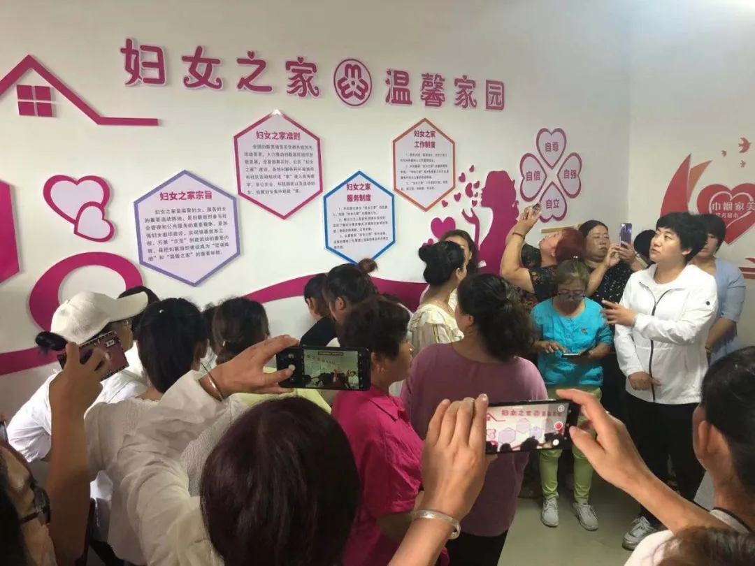 全省基层妇联组织成员（白银）示范培训班圆满结业