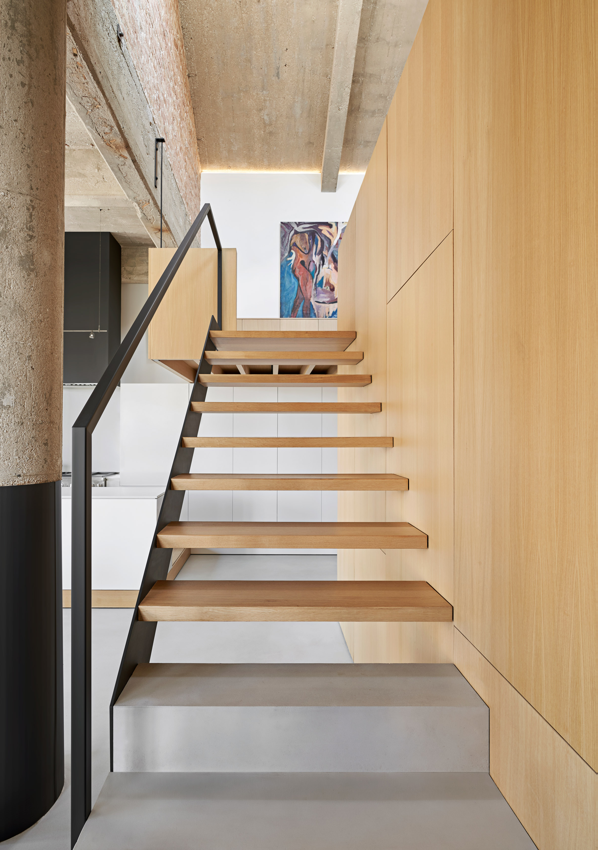 209m²工业风公寓，双层LOFT体量交错好似垂直园林