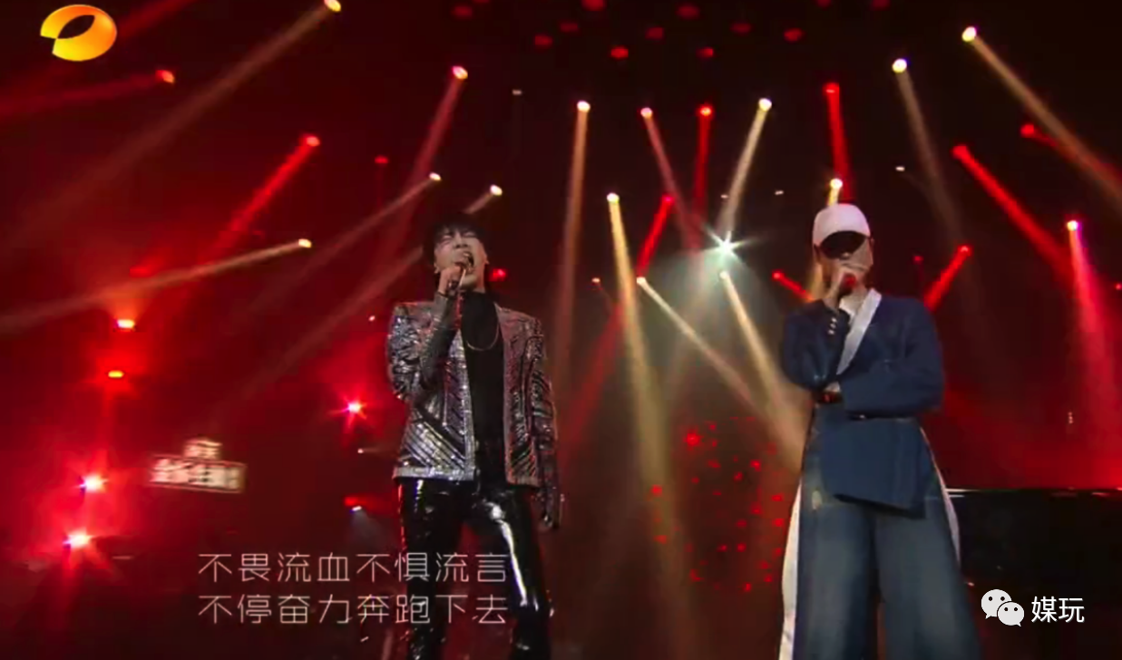 华晨宇夺冠！这是给《歌手·当打之年》的掌声和嘘声
