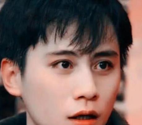 年轻时谁还不是大帅哥？沙溢沈腾不算啥，霍建