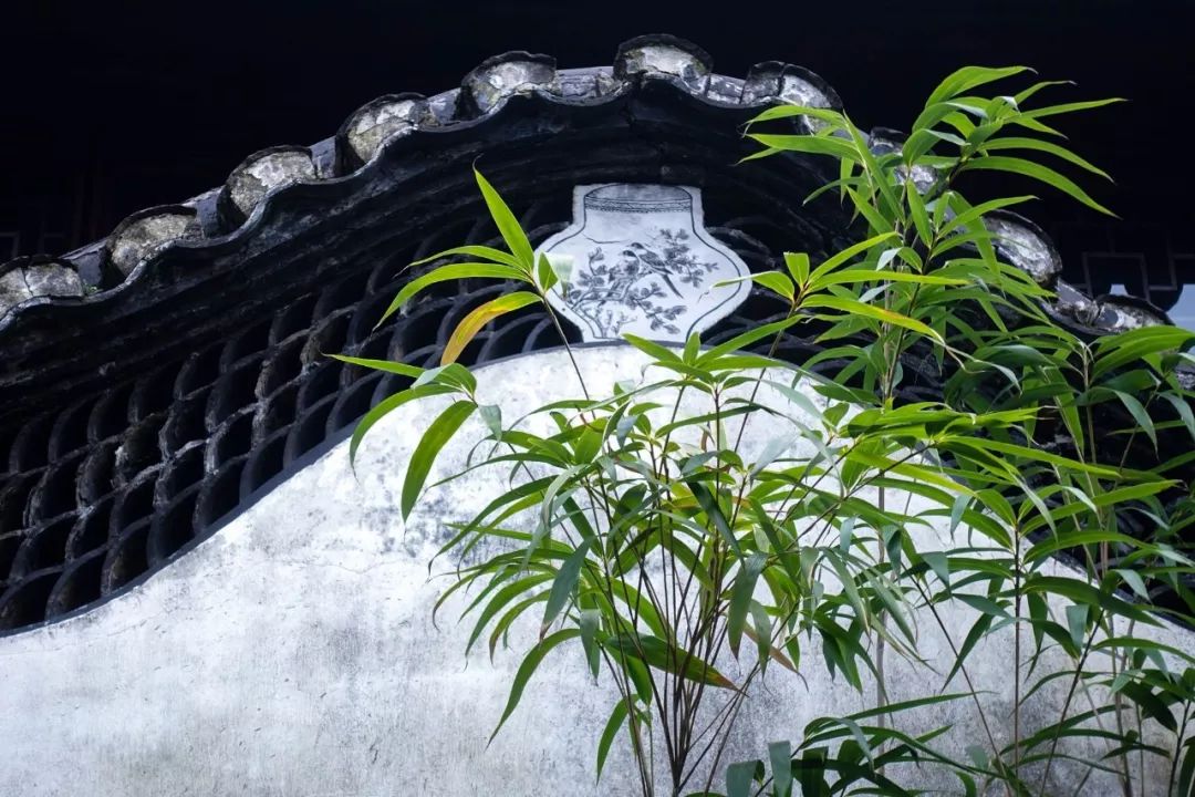 “竹”诗词：一竿修竹，数点芭蕉，伴你良宵-第10张图片-非凡网