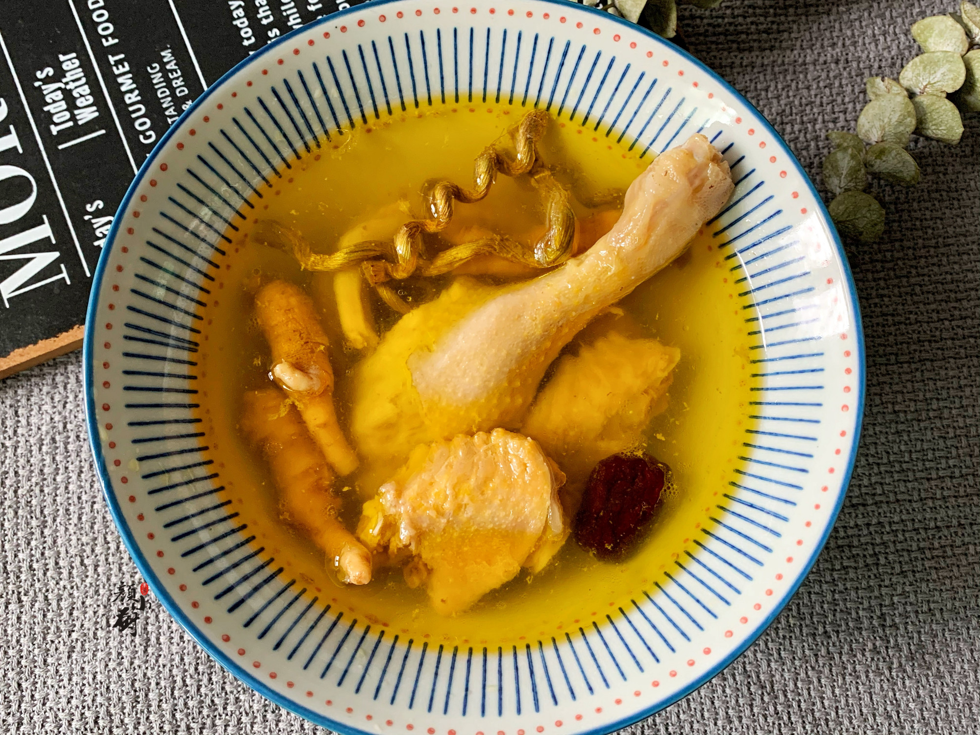 春天，多給家人喝這碗湯，這湯鮮甜潤燥又營養，全家都愛喝