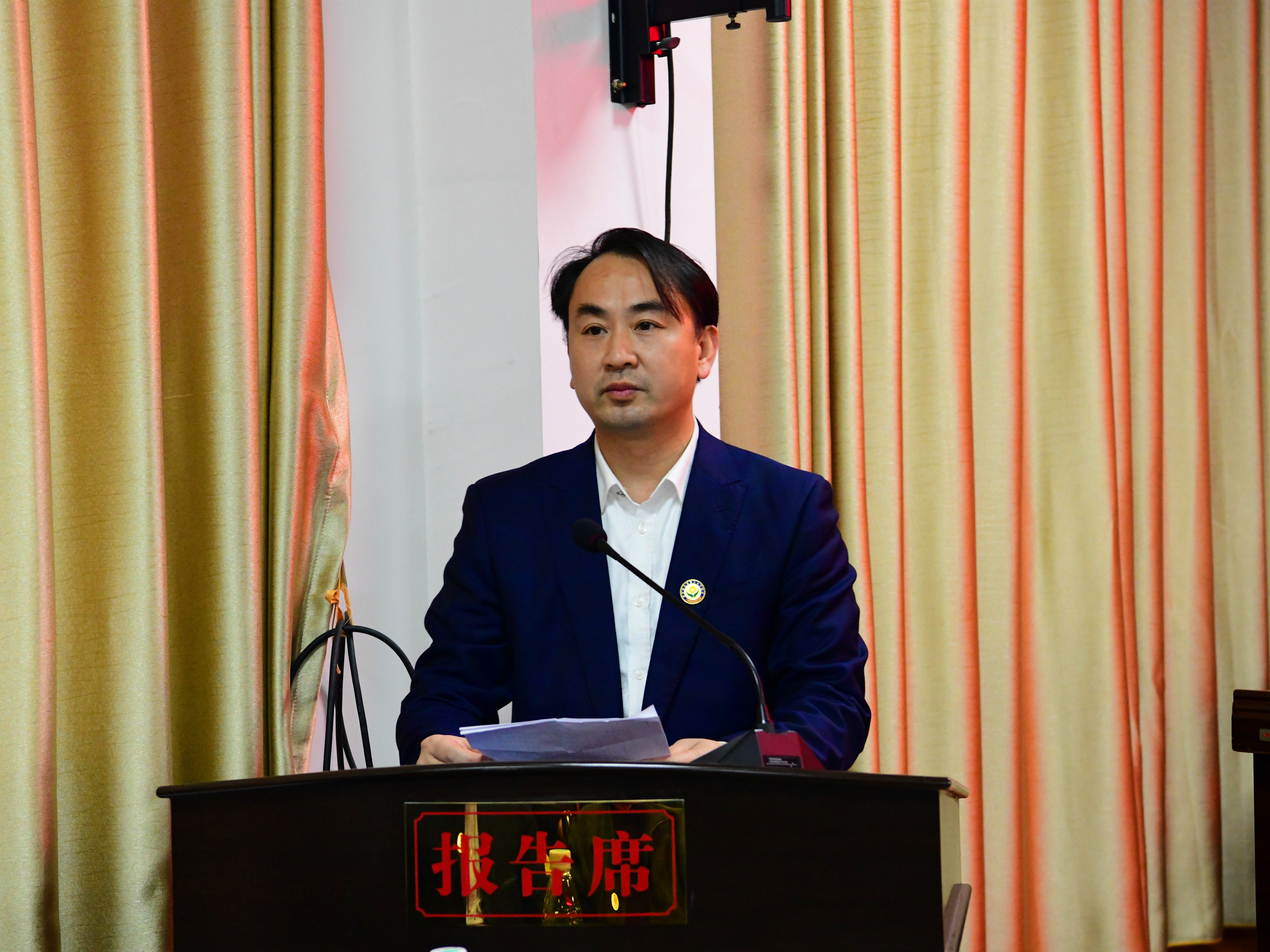 常宁市大堡爱心助学协会成立,当天现场捐款230万元