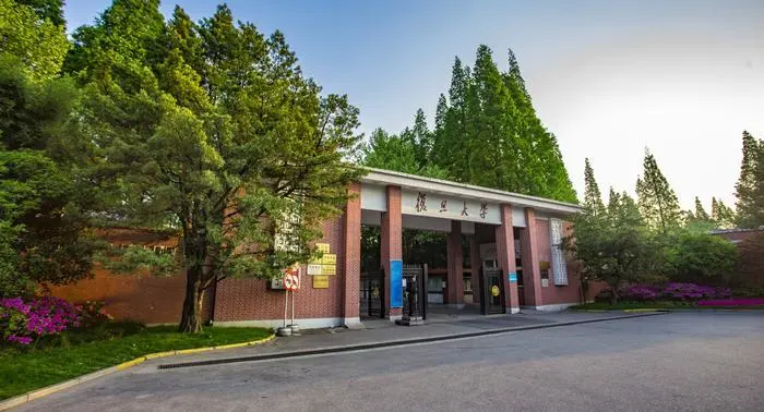 住在伦敦的巴尼特,我仿佛回到了10000+公里外的上海杨浦