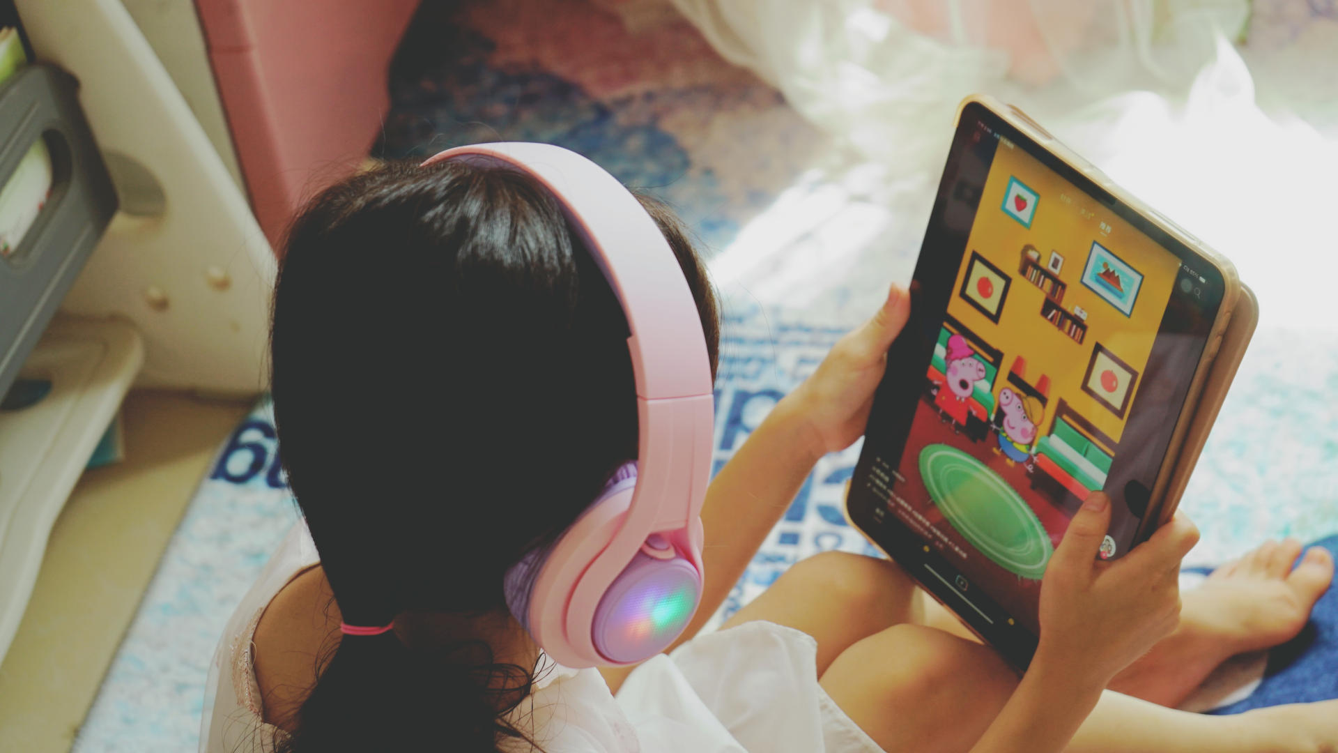 有小孩子也能互不打扰！趣倍BTH16儿童耳机网课必备神器