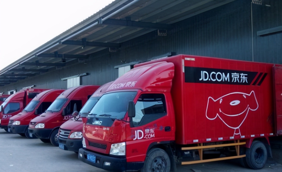 刘强东果然高瞻远瞩：中国邮政公布快递数据，京东却早已出手