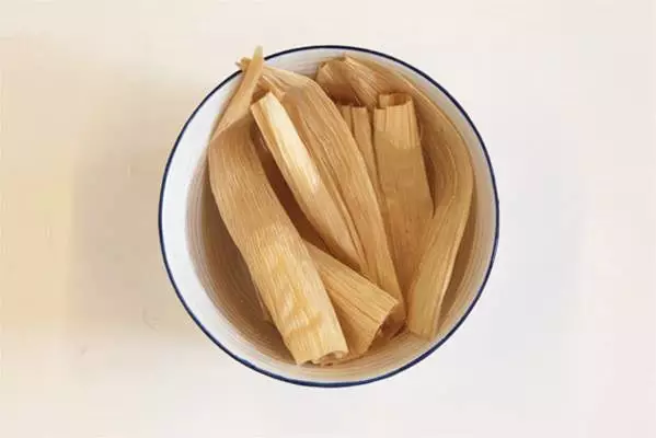 玉米皮的超燃手工创意，怎么可以这么赞