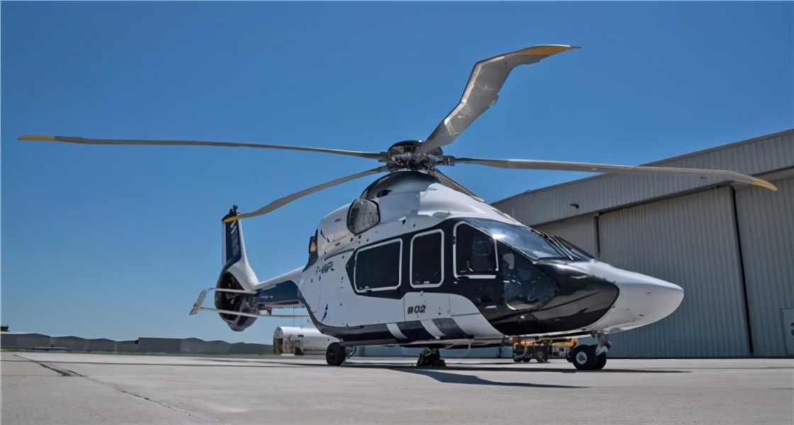 ����ֱ20ģ��¶�棬���������ֶβ��ã���Ϊ�����桰��Ĭӥ��