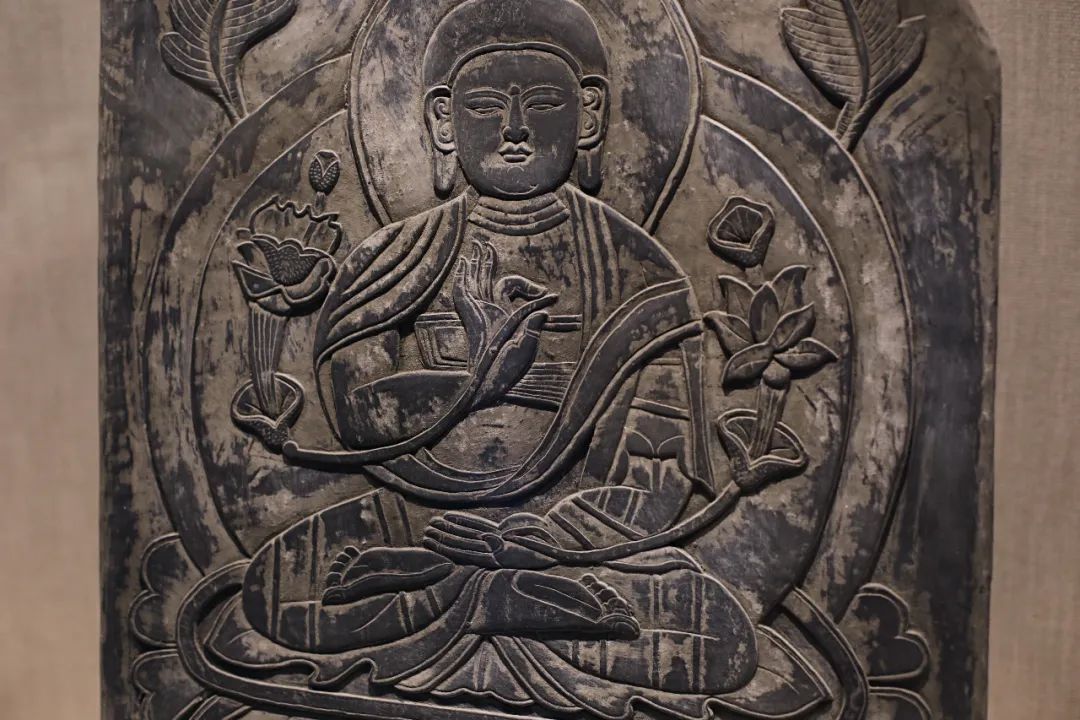 一个藏族英语老师 投身石刻研究 成就了西藏唯一的石刻博物馆 日喀则游记 途牛