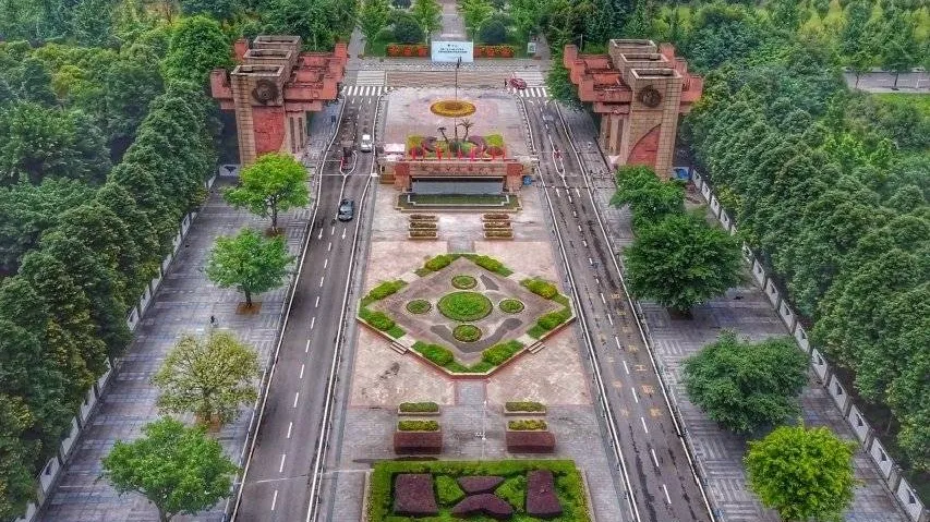 首家华为医学智能学院落户四川，不选四川大学，与成中医牵手成功