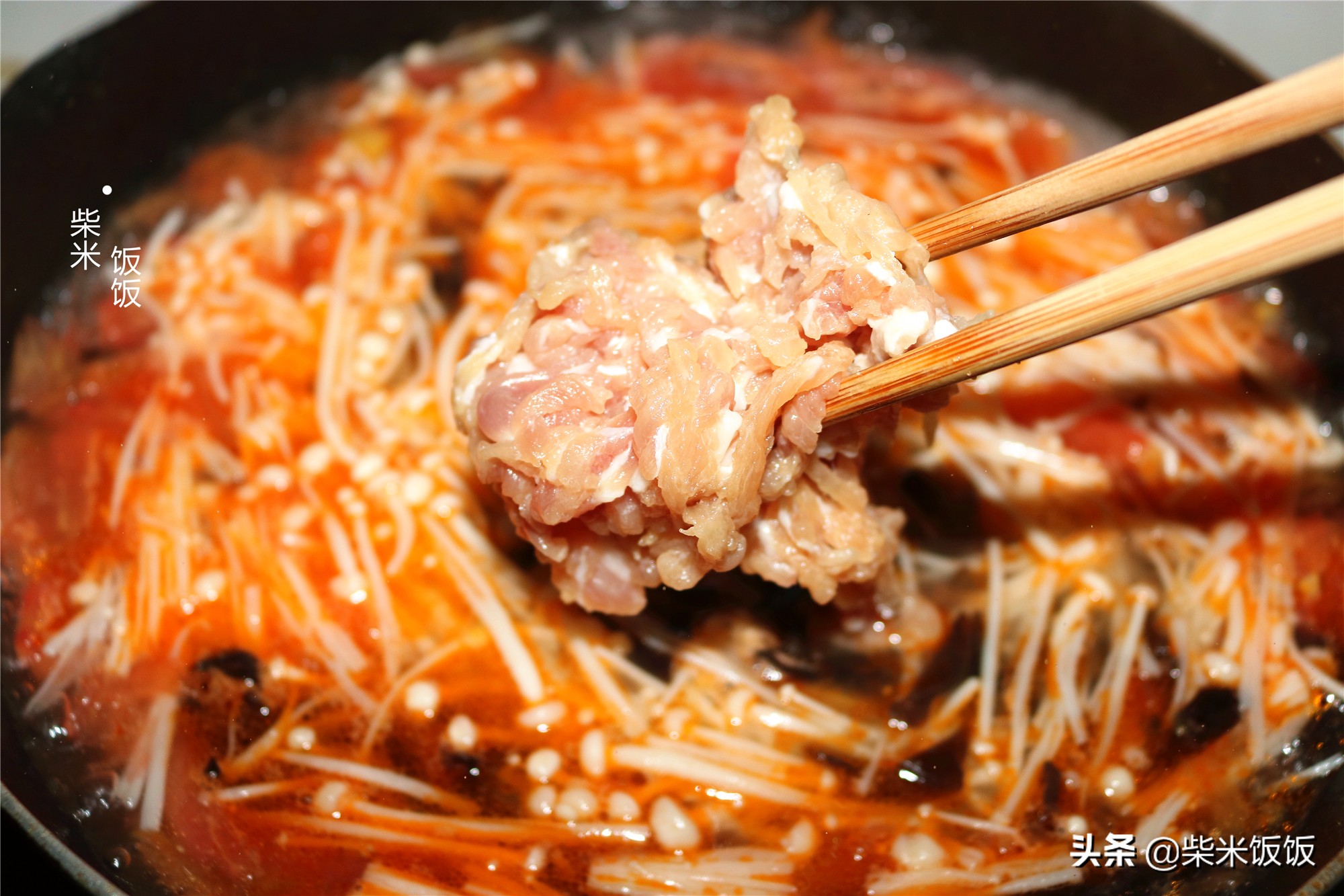 三伏天，用这些食材来煮汤，营养丰富不油腻，晚餐吃最合适