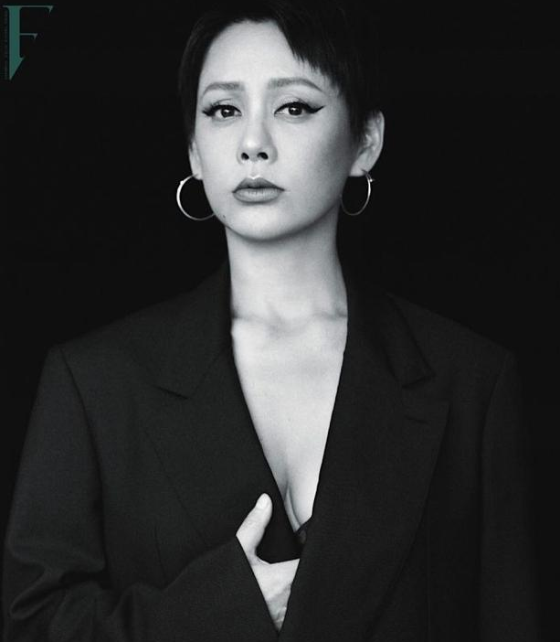 三四十岁的姐姐去参加“选秀”，观众为何还特别期待？
