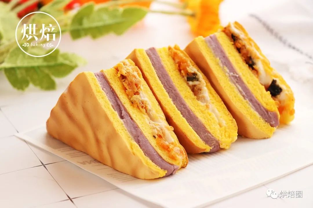 滿滿餡料集結所有好吃元素的虎皮芋泥三明治想不好吃都難