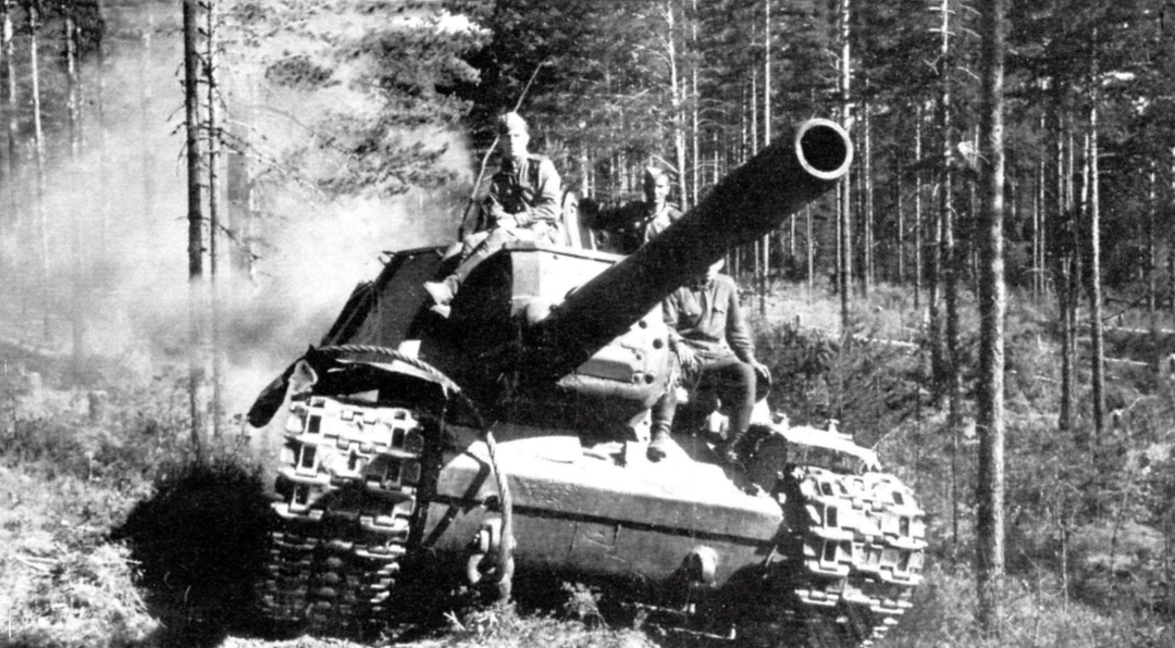 二战德国犯下最离谱的错误，希特勒不信曼施坦