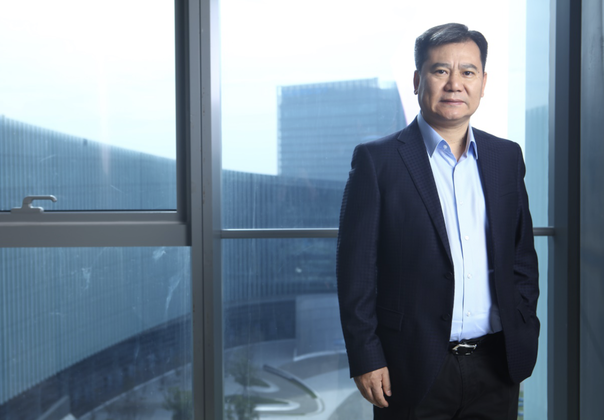 获88亿支援，苏宁转危为安！张近东还能重新崛起吗？