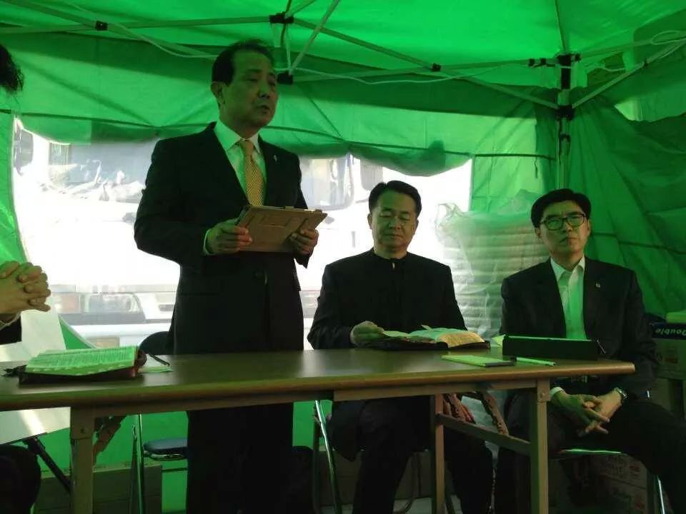 韩国官方为何阻止救援？上海打捞局捞出真相？解密世越号惨案真相
