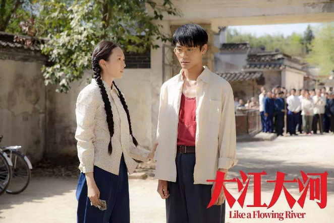 她是贾玲最感激的人：供她9年，为她放弃学业，