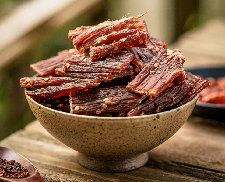 人到中年，別不捨得用錢，2款食物建議要常吃，營養美味對身體好