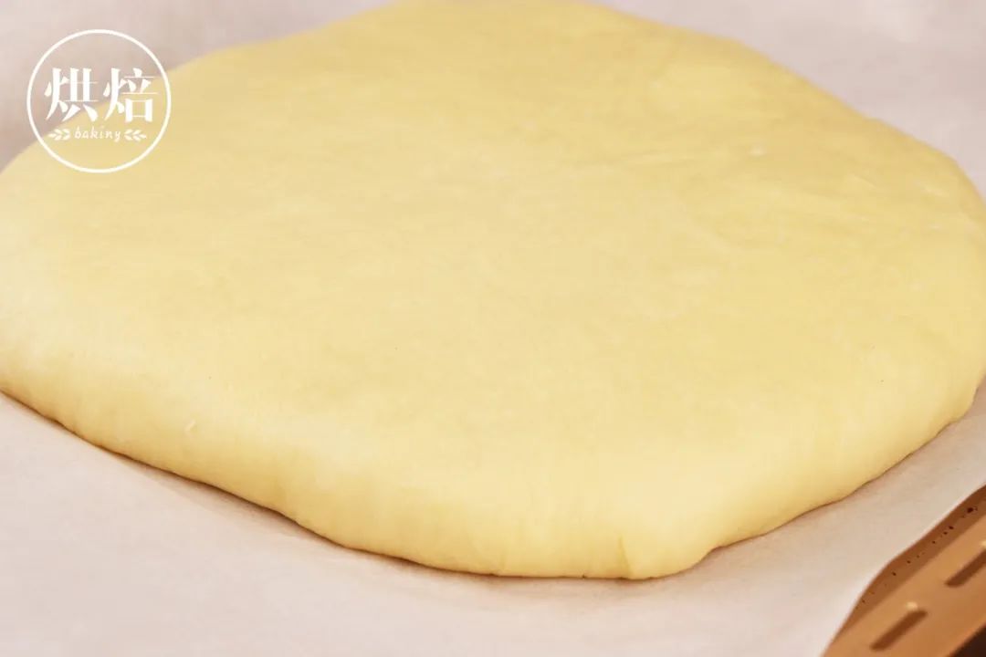 消耗土豆的好办法 拉丝很长的乳酪土豆面包 蓬松柔软 无人不爱