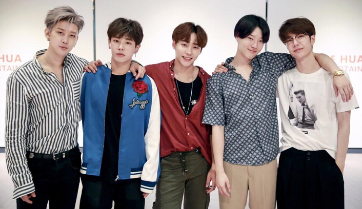 李汶翰带货首秀，文案写“王一博男团成员”，