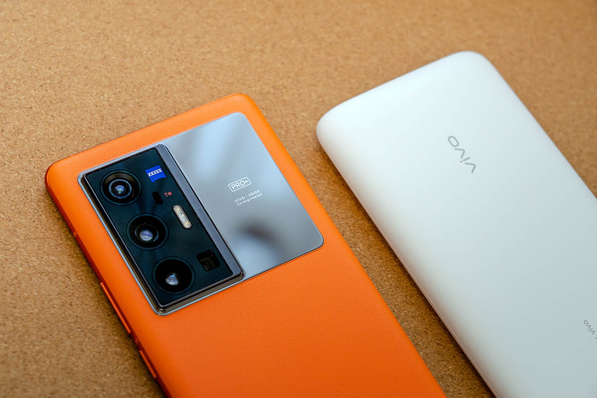 vivo 20W移動電源上手體驗(yàn)：能歌善舞，出門旅游準(zhǔn)備充電寶