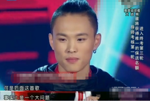 “音乐疯子”张玮：从high歌爆红到跑龙套，一手好牌怎么糊的？