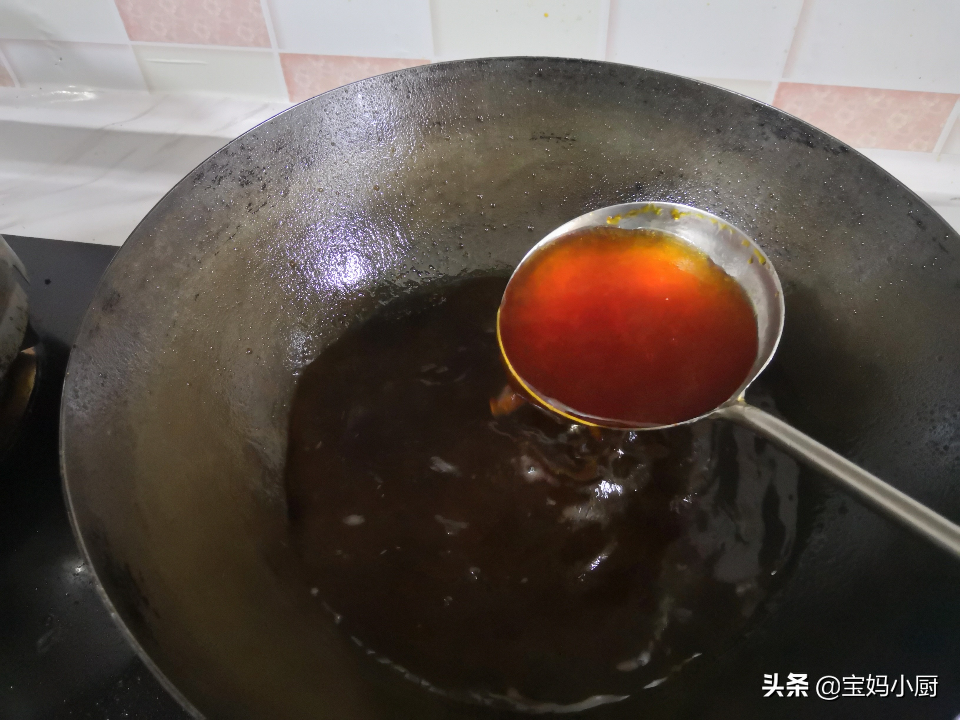 自打学会酱骨头这做法，每周都得做一盆，不到一百块，实惠管饱