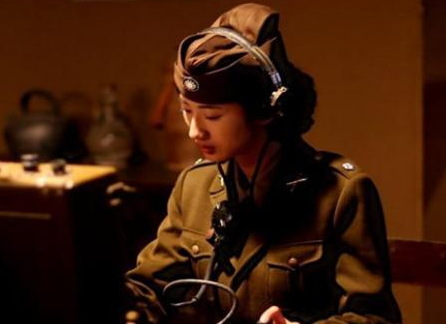 国军美女特工潜伏大陆30年未被召回，和当地一农