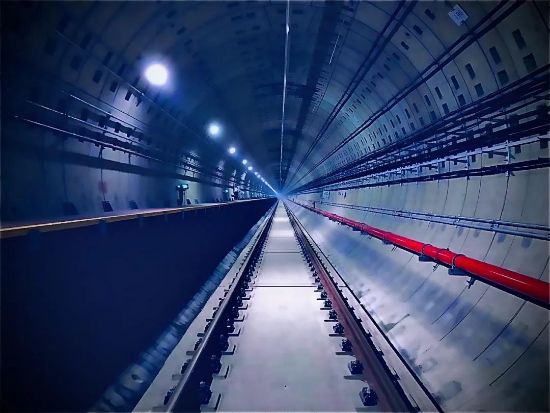 上海地铁10号线二期开通！探访国内首条全自动无人驾驶轨交线