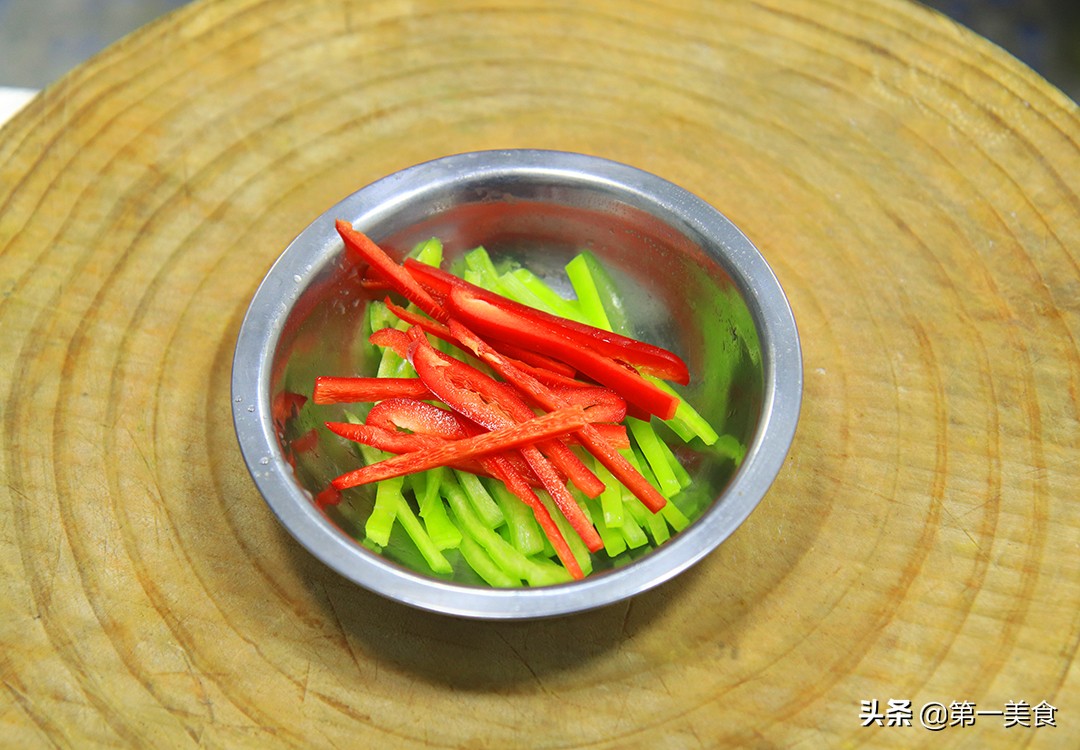 圖片[7]-【黃花菜炒肉絲】做法步驟圖 難怪不好吃 大廚教你如何做-起舞食譜網(wǎng)