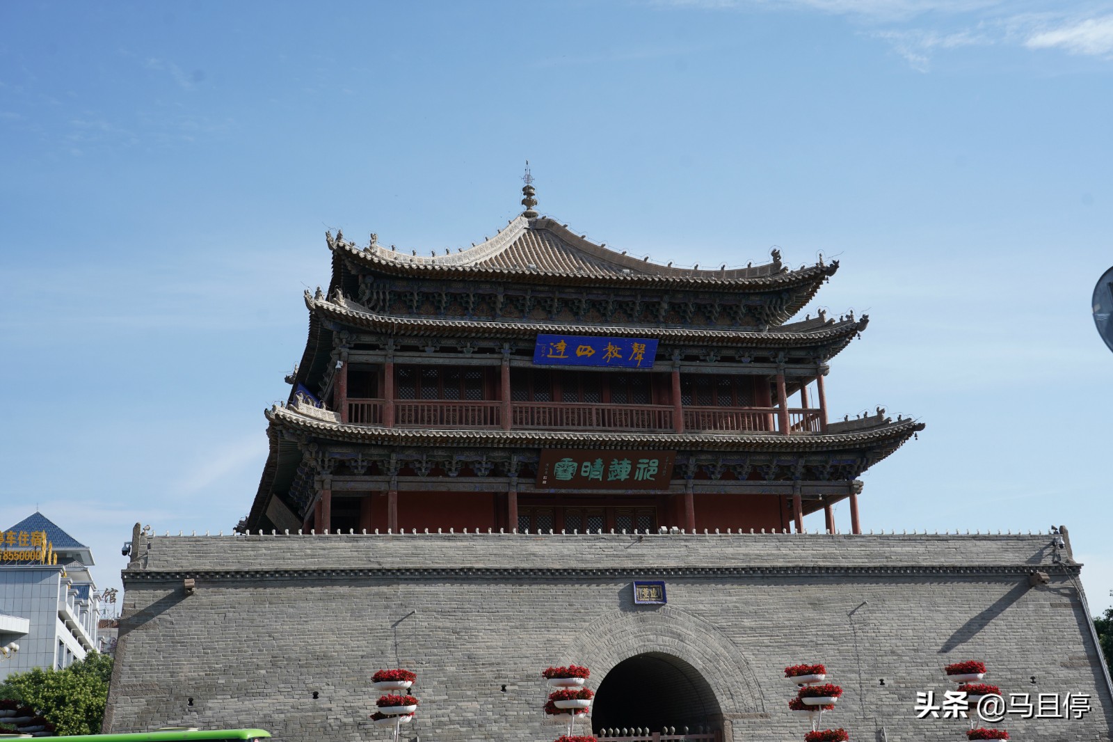An ancient tourist city worth visiting in China. It is a dual attraction of private culture and nature, known as Jinzhangye