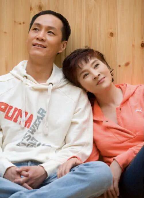 “童年阴影”冯远征：被称为影视“家暴专业户