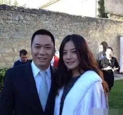 赵薇被曝与绯闻男友回豪宅，知名娱记发声：走上了离婚之路