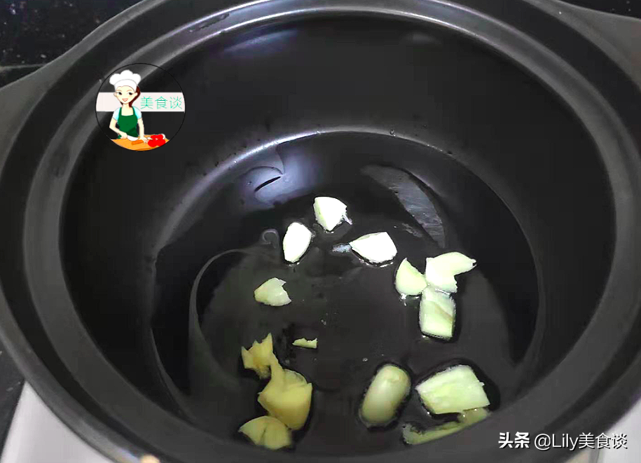 图片[8]-白菜油豆腐酿肉煲做法步骤图 新年吃出好彩头-起舞食谱网