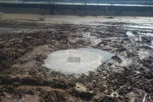 池塘底排污排除废水改良底质净化水体水好鱼才好