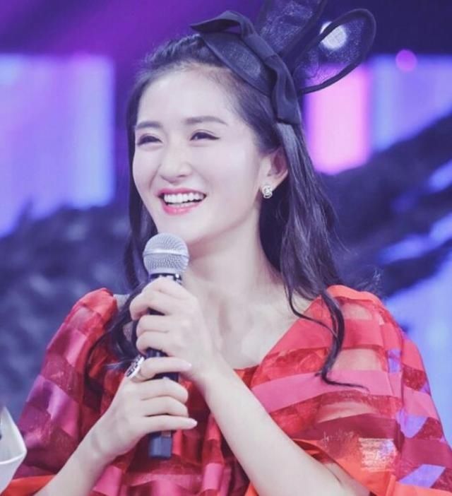 谢娜：从“太阳女神”到万人嫌，康辉曾表示没