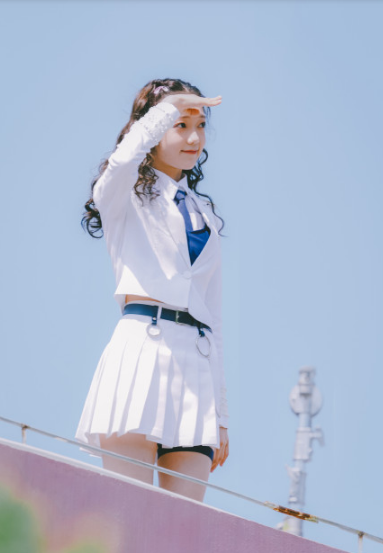 《创3》王艺瑾从130斤变成现在这样，她的减肥方