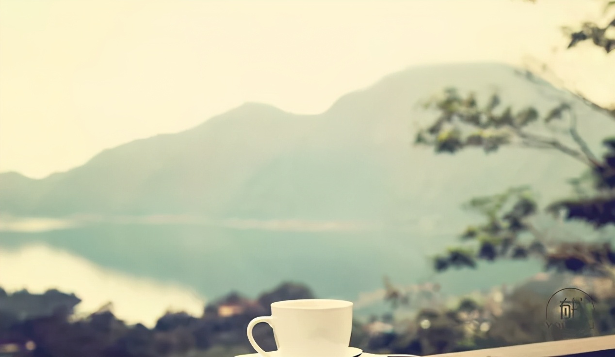 人生如杯：口宜守，心宜修，人宜厚