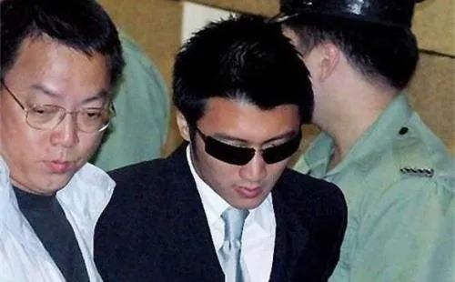 谢霆锋：我只是冲撞了你们凑合的人生