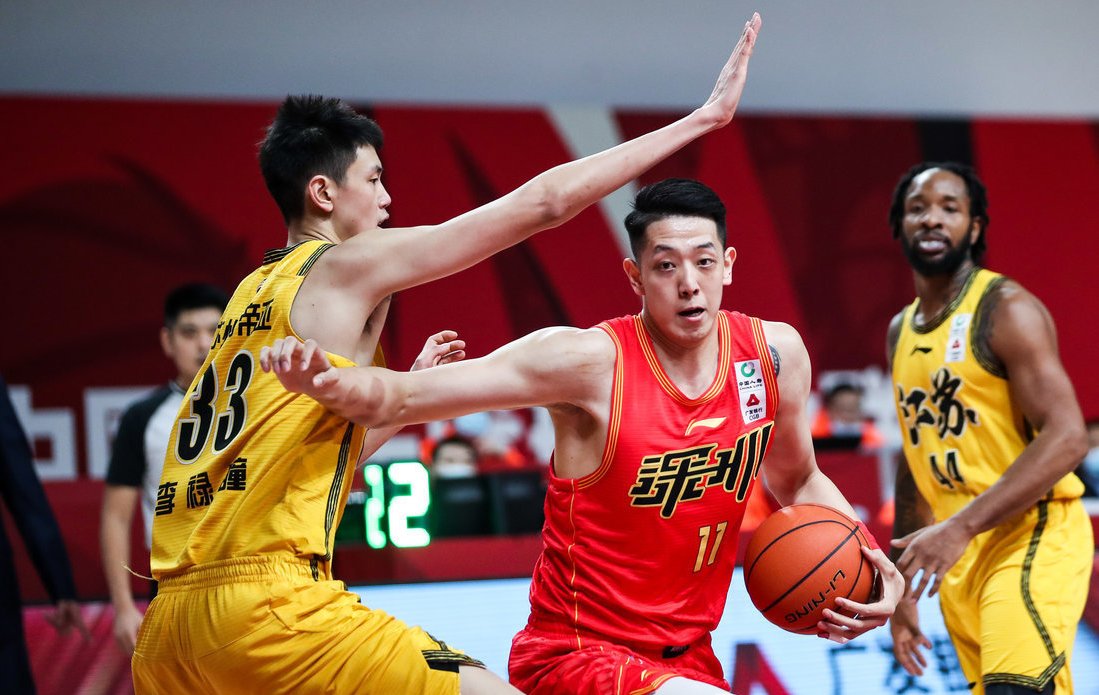 CBA the 34th round: Guangdong gets the better of record-breaking of Fujian Zhou Peng, tong Xi wins Jilin on the west savior of heating power river