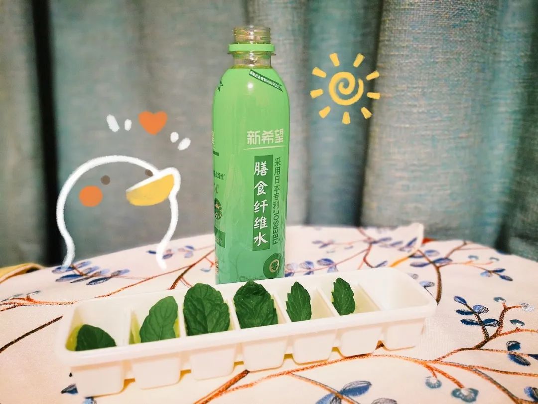 百香果柠檬蜂蜜水还能做出新花样！一杯夏日特