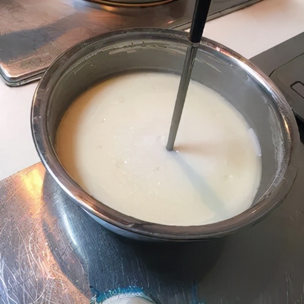 她家的麻薯放4天不硬，一个团能做25个，秘诀原来是要加这个？