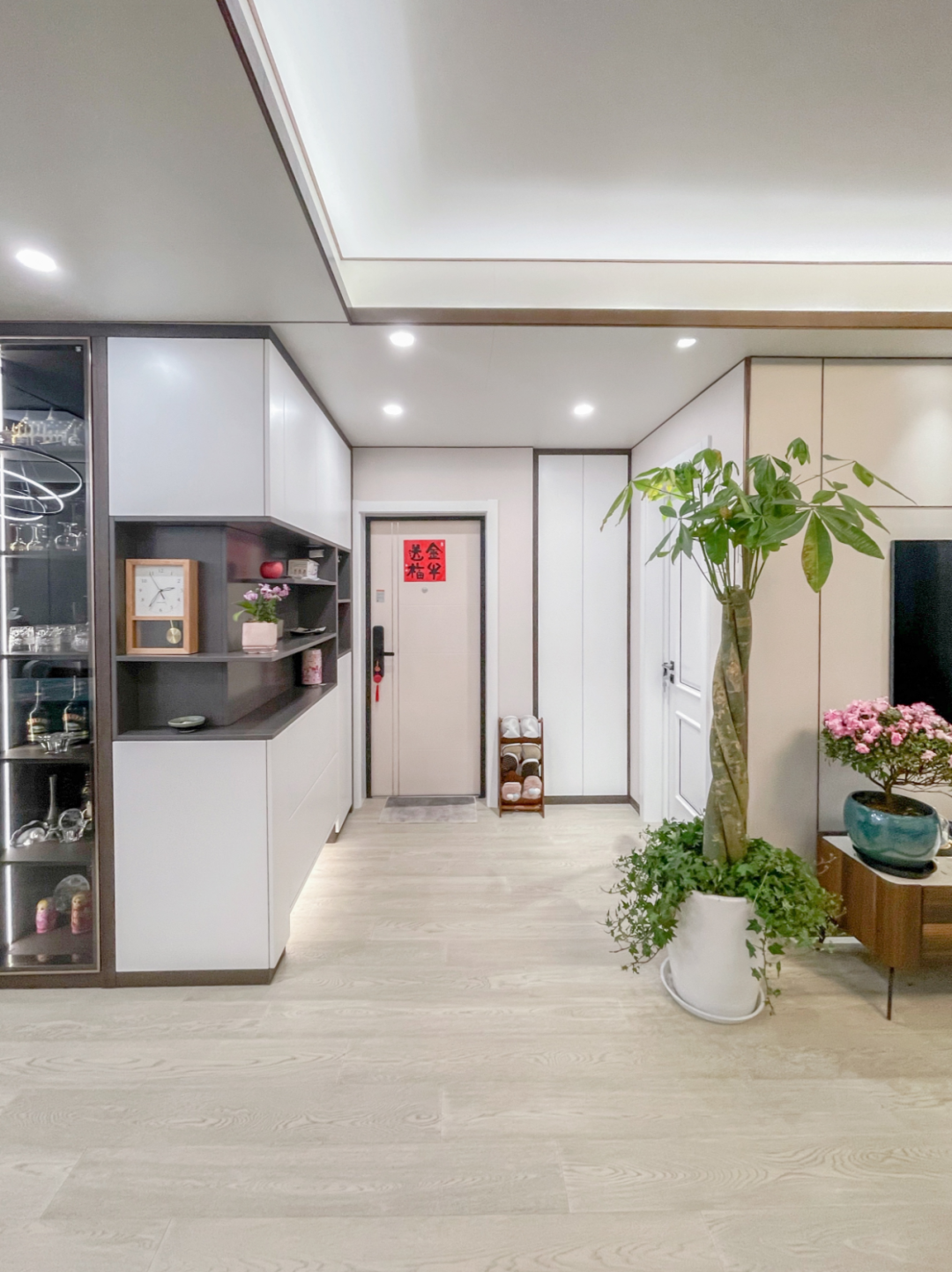 值！老旧大平层用这种方式翻新改造，极速还原奢阔原貌