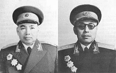 解放军有两位传奇将军，同龄、同乡、同事，还