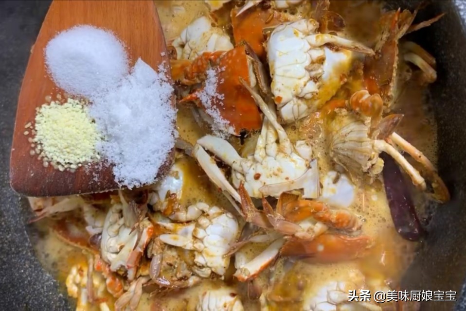 Sharing the recipes of spicy crabs, the spicy crabs made in this way, my husband drools when he smells them