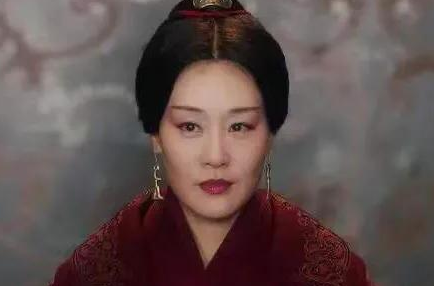 历史上真实的华阳夫人，受安国君宠爱，收养异人，安享晚年