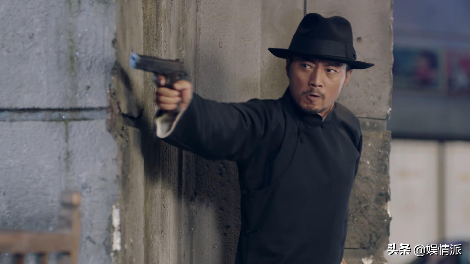 老戏骨何冰担心被抛弃，濮存昕感叹演戏无人看