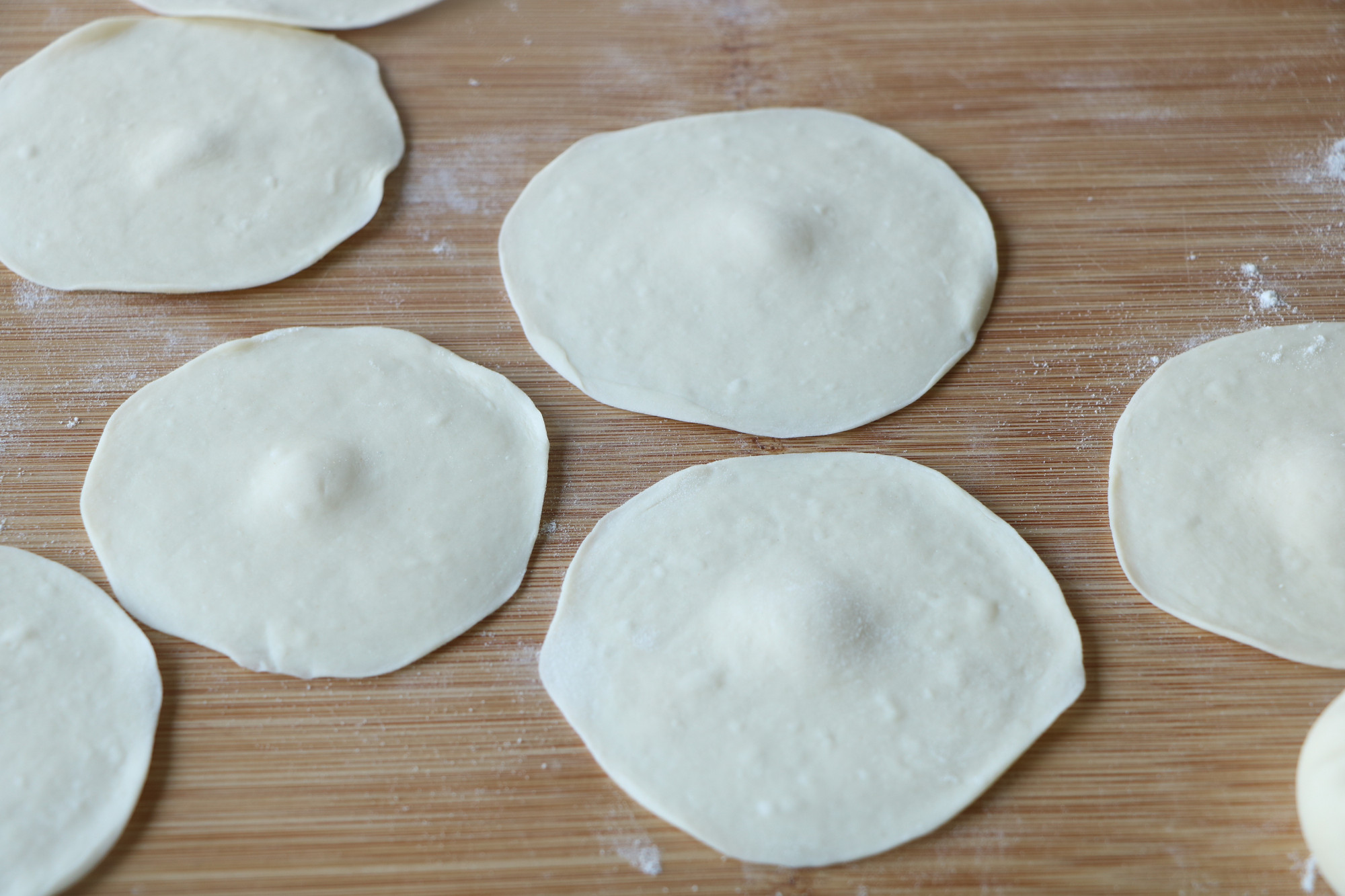 早餐小籠包，一口一個，學會在家做，比外面賣的健康好吃