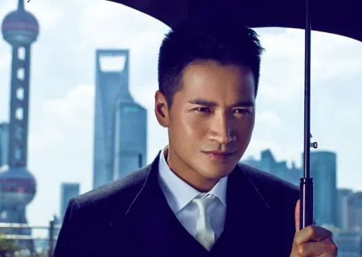 于正旗下有“四大御用”男主，另外3位红到发紫